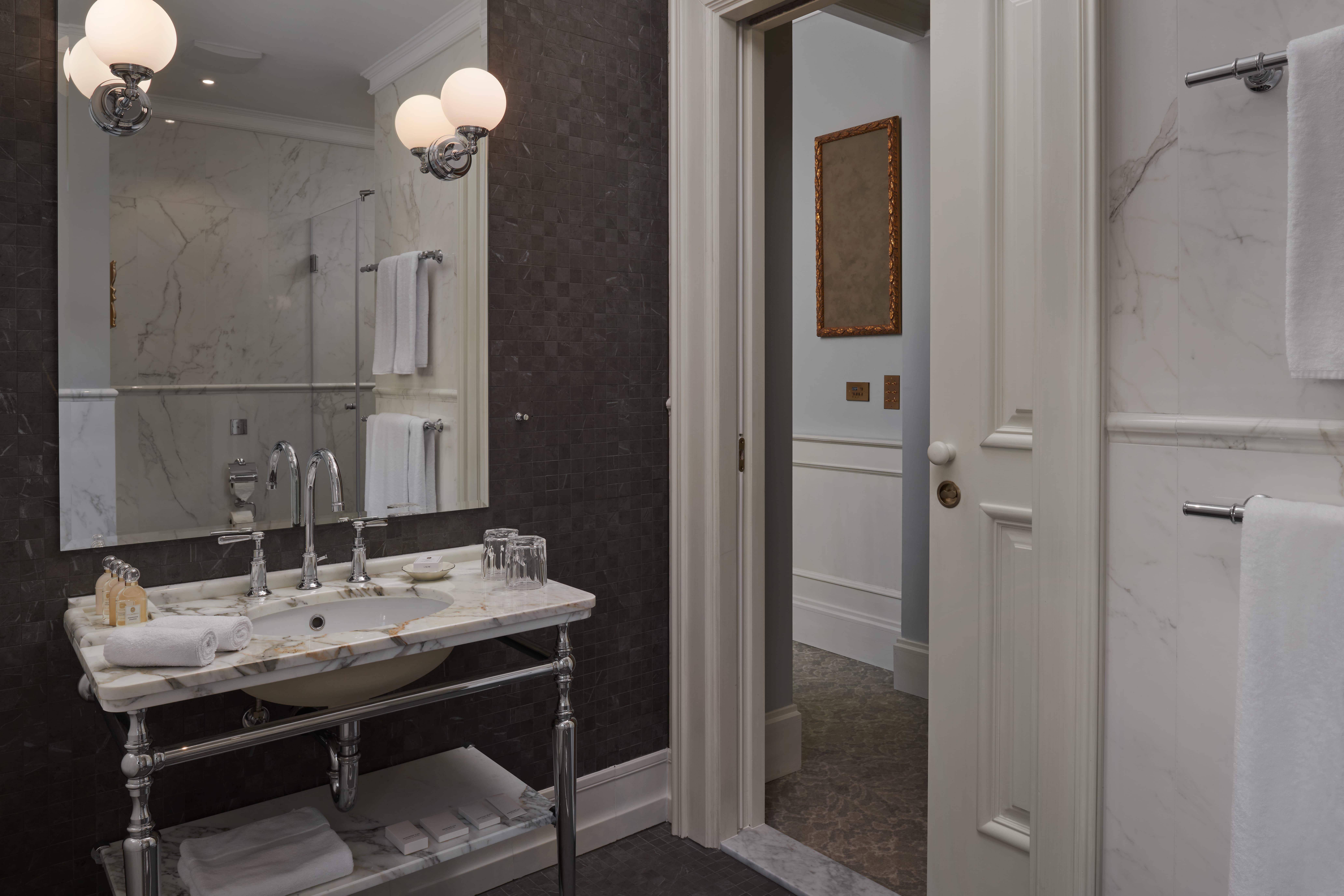 Palace Elisabeth, Hvar Heritage Hotel - The Leading Hotels Of The World Hvar Town Luaran gambar