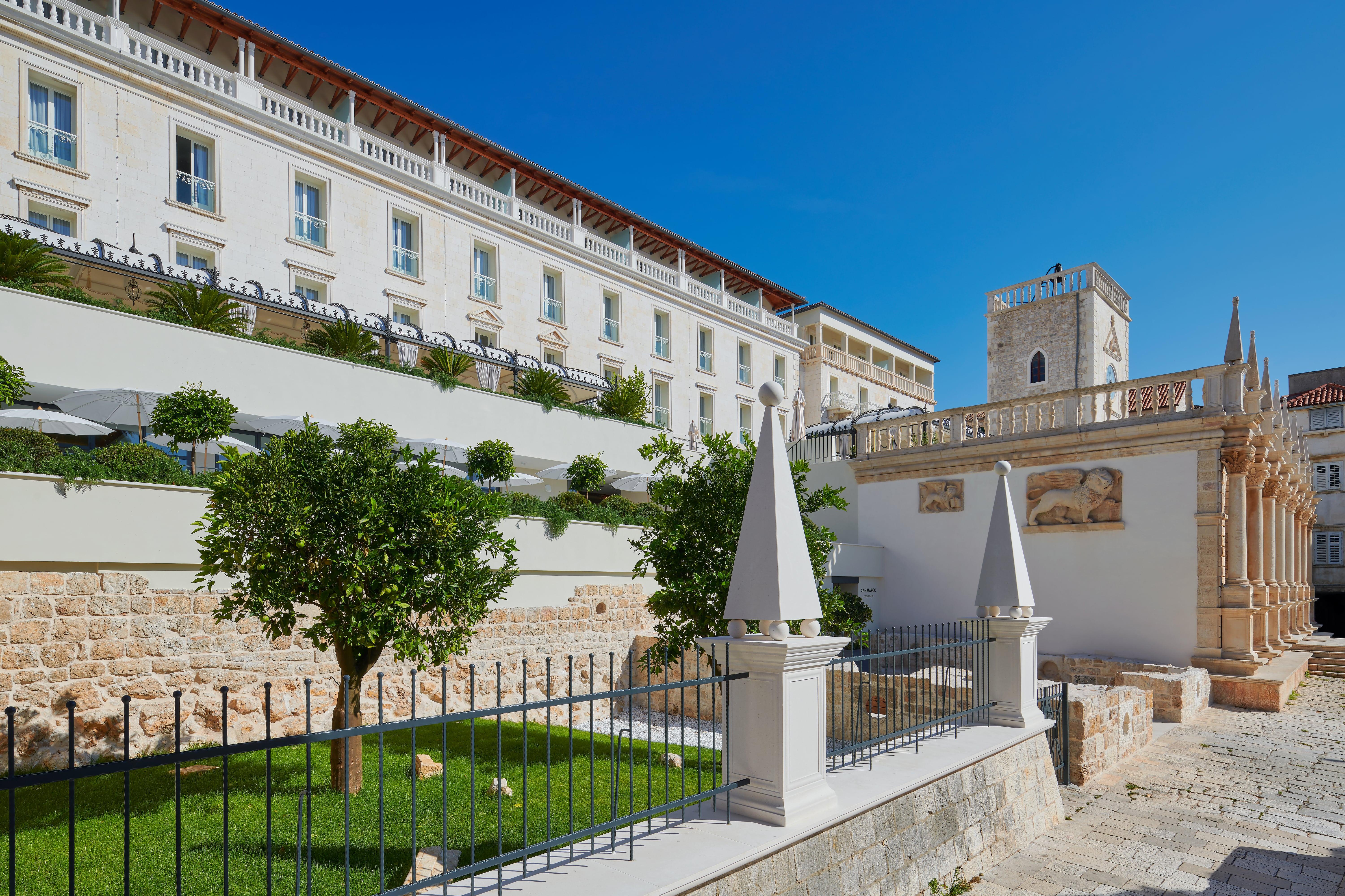 Palace Elisabeth, Hvar Heritage Hotel - The Leading Hotels Of The World Hvar Town Luaran gambar